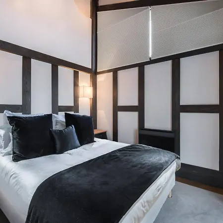 Chic Avec Cheminee Et Parking A - Fr-1-563-64 Apartment