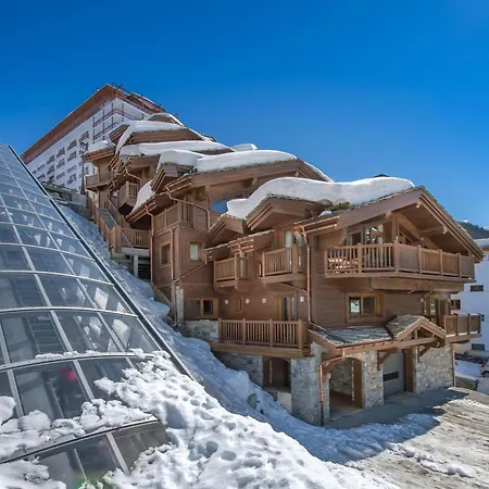 Chic Avec Cheminee Et Parking A - Fr-1-563-64 Courchevel